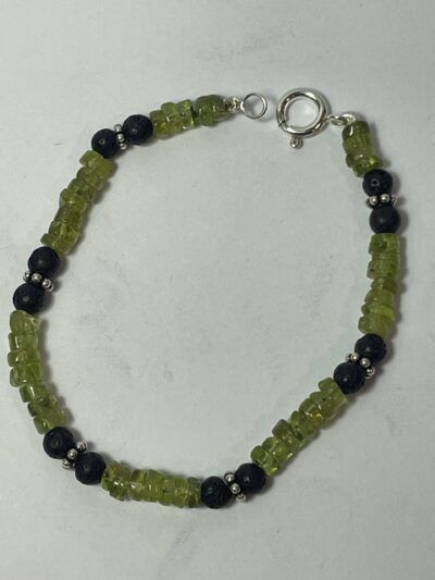 Pulsera lava 4mm con olivina plana -1339012